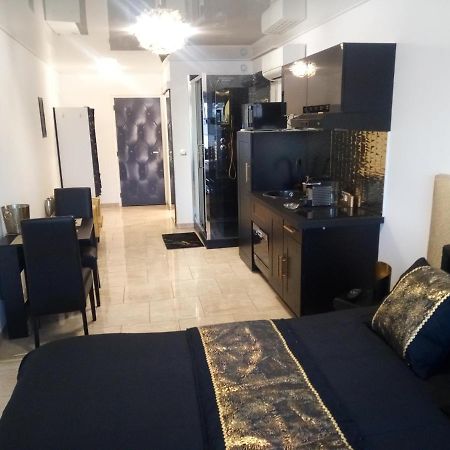 Village Naturiste Le Goldenblack Agde Ngoại thất bức ảnh